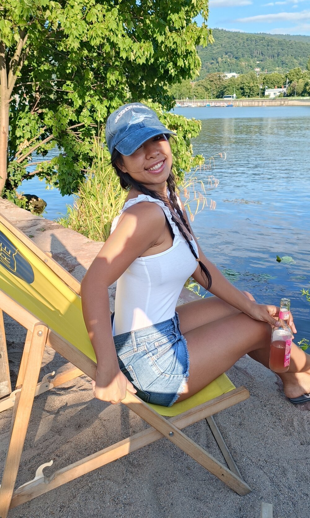 AsianTeen-BigBoops