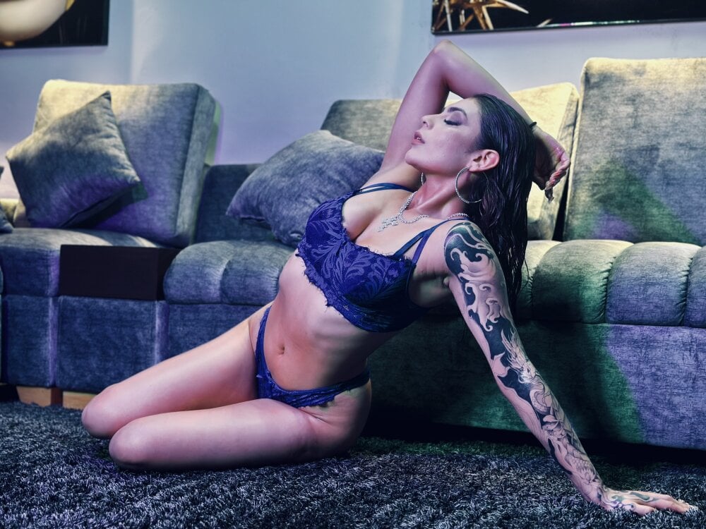 CHERRYY_BOMB_