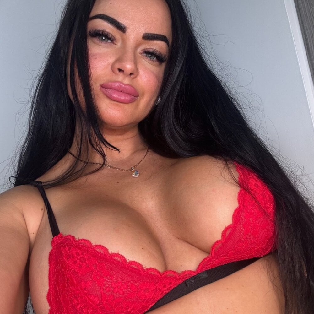 HotLivv69