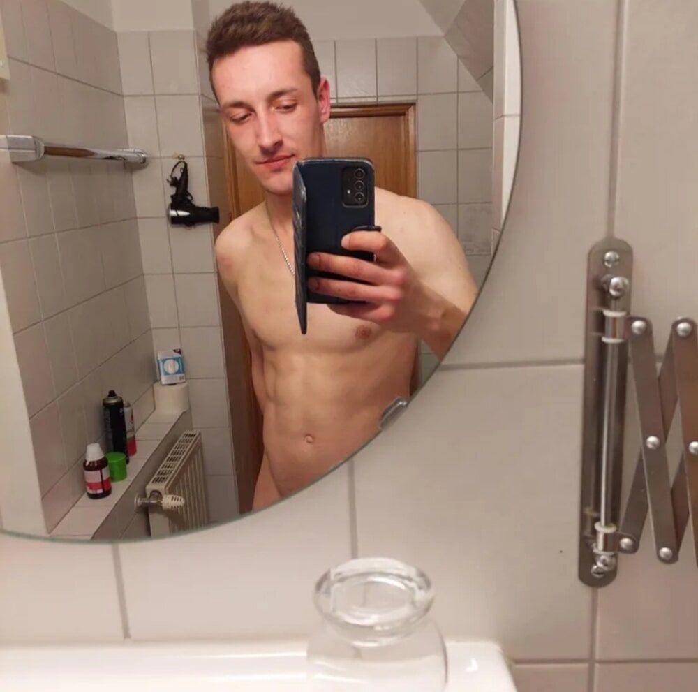 KOMANDIERE-MICH-LIVE