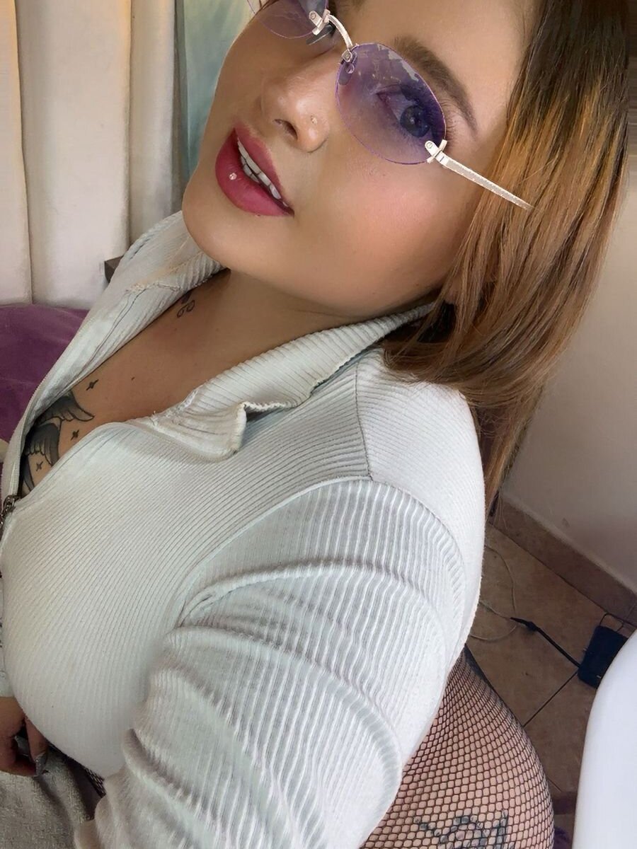 Kharla_Marin