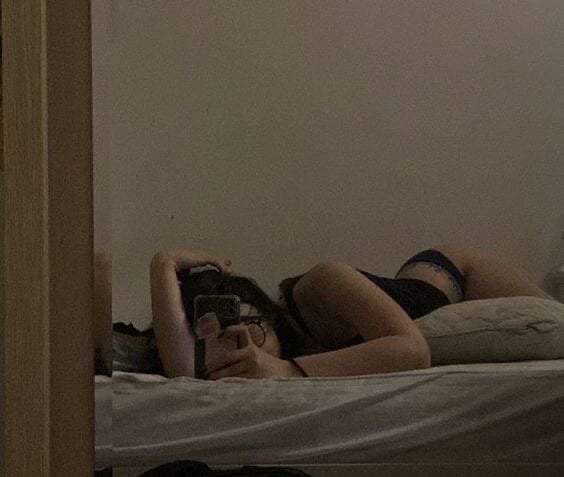 KissInFire