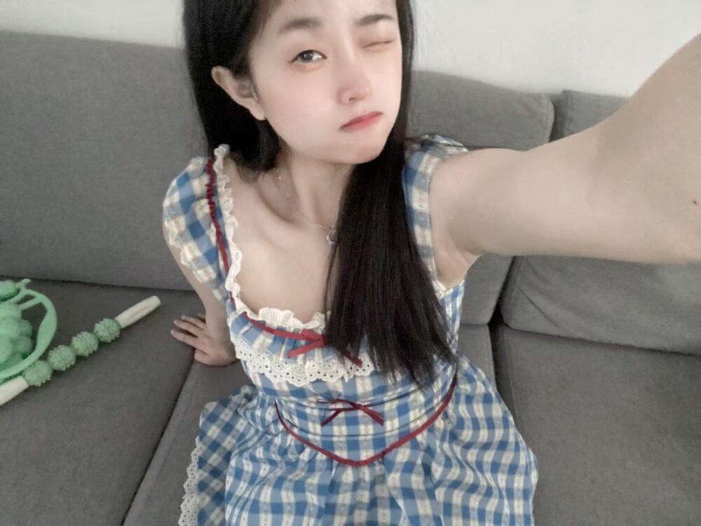 Mia-6688