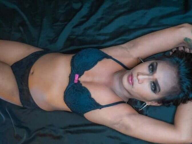 Victoria_Saint