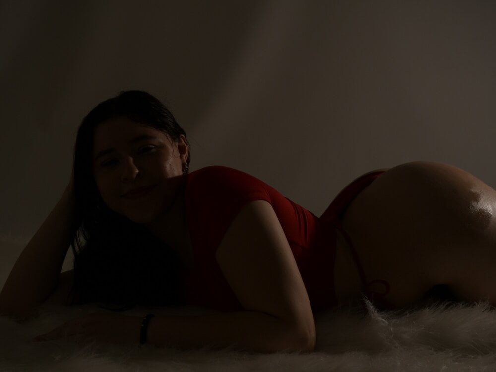 emma_fhox