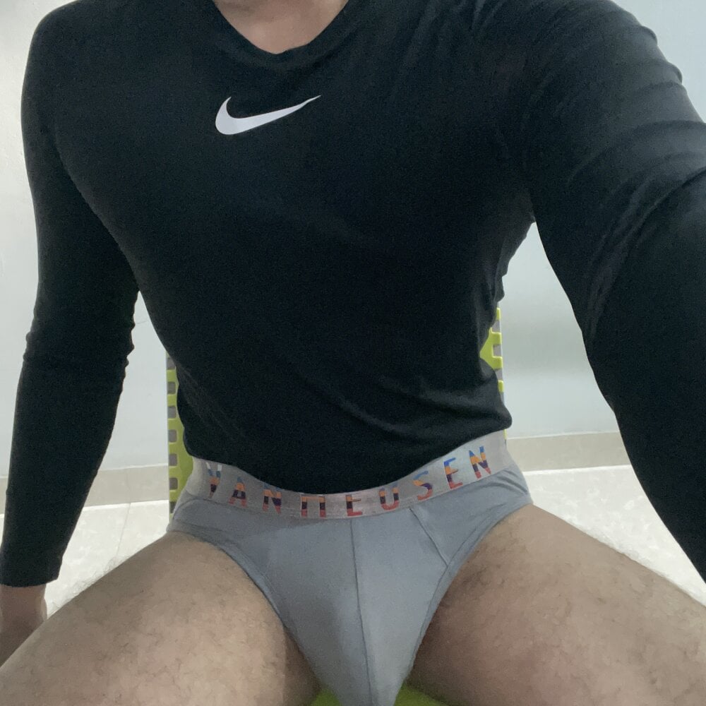 horny_nagari_gay_9011