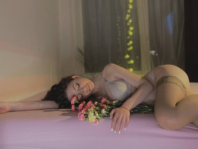 sensual_elza